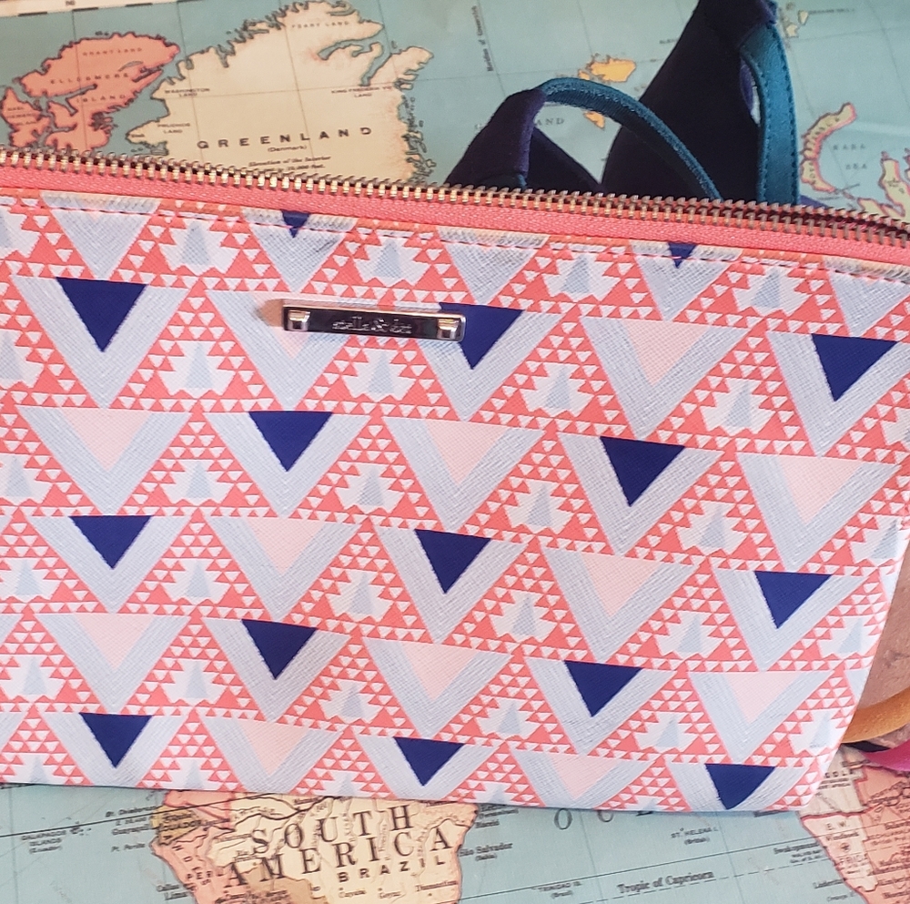 Stella and Dot Clutch